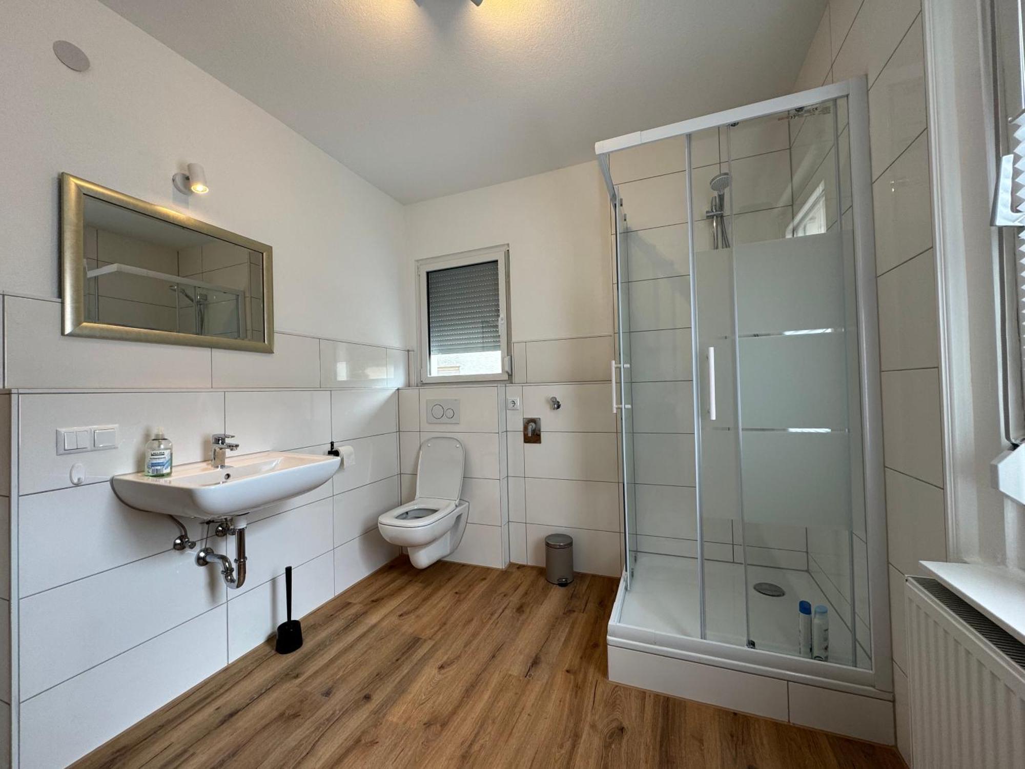 90Qm 4-Zimmer-Wohnung - Apartment Friedrichstrasse Vaihingen an der Enz Esterno foto
